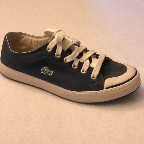 lacoste blue canvas shoes